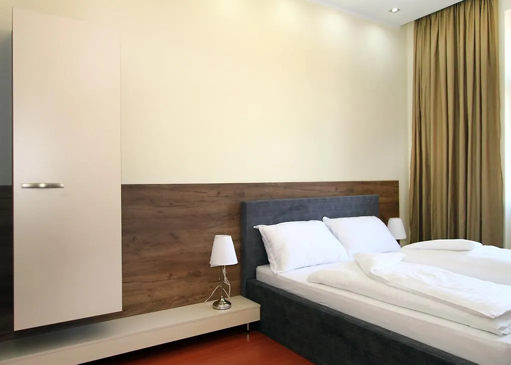 Christiano Apartments Hauptbahnhof | Contactless Check-In Vienna Austria