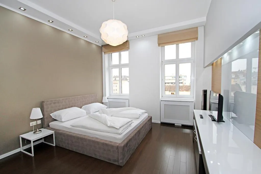 Christiano Apartments Hauptbahnhof | Contactless Check-In Vienna