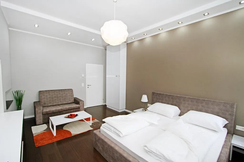 Christiano Apartments Hauptbahnhof | Contactless Check-In Vienna Austria